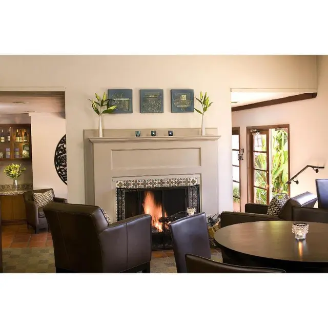 Casa Del Mar Inn