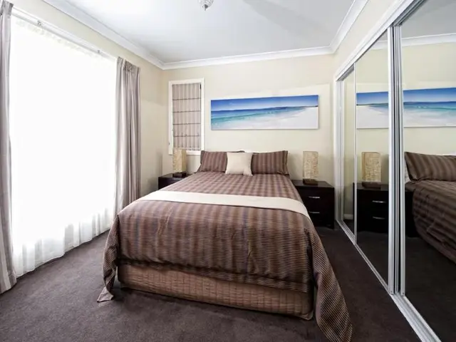 Dolphin Shores Hotel