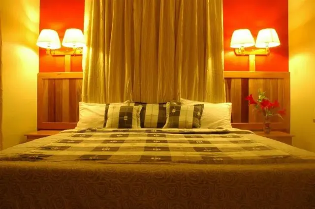 Caye Caulker Plaza Hotel