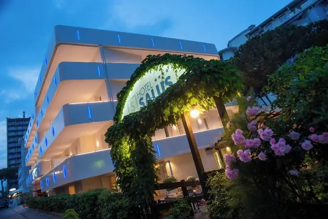 Hotel Salus