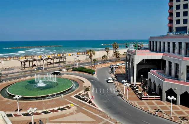 Liber Seashore Suites Aparthotel