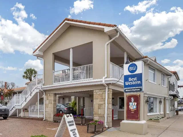Best Western Bayfront