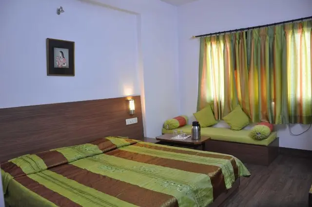 Hotel Gorbandh
