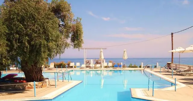 Maranton Beach