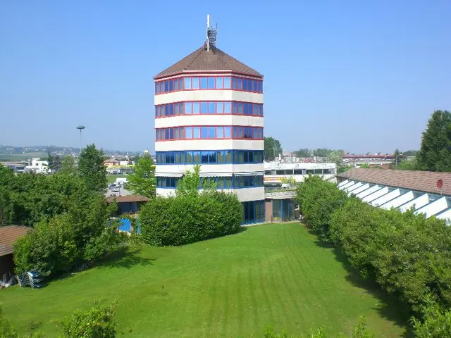 Business Hotel