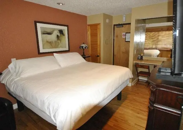 Hyde Park Hotel
