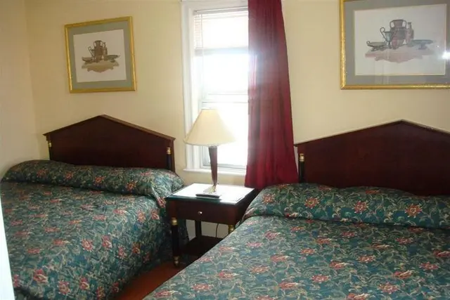 Seaside Sands Inn