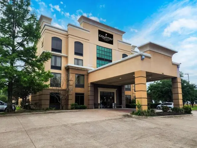 Country Inn & Suites by Radisson Tyler University