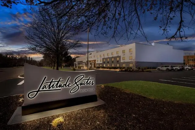 Latitude Suites Tinton Falls Eatontown Bw Premier