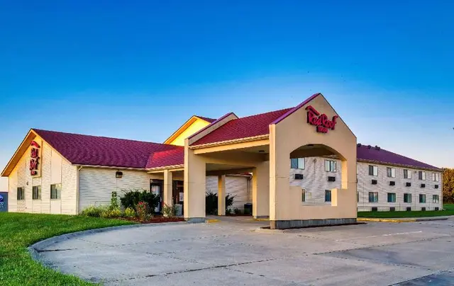 Holton Inn & Suites