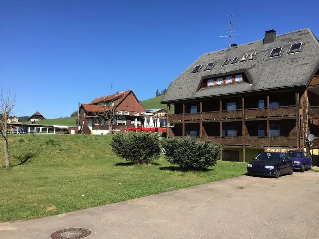 B + B Hotel Titisee Sonnenmatte nahe Badeparadies