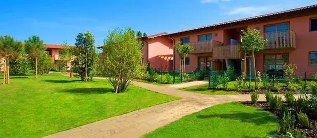 Hotel Green Village Resort
