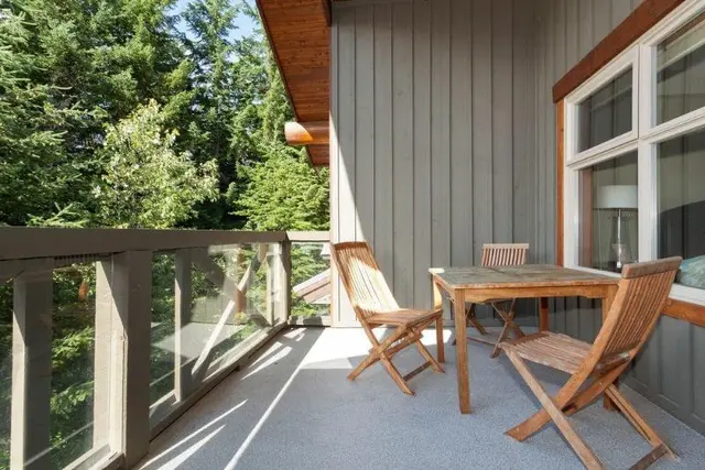 Lost Lake Lodge