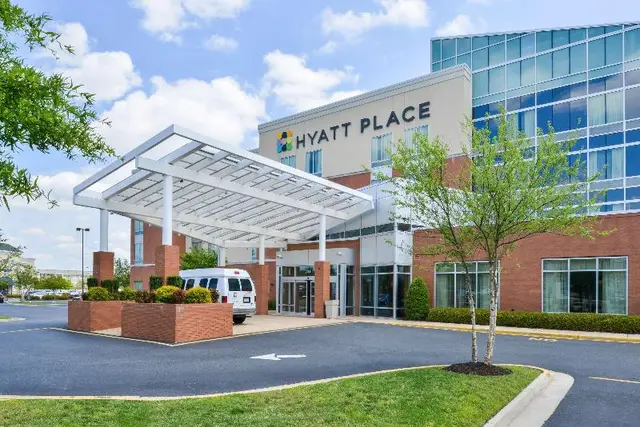 Hyatt Place Chesapeake/Greenbrier