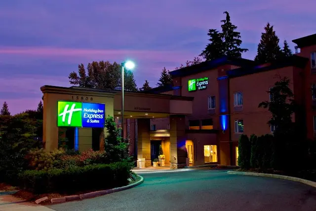 Holiday Inn Express & Suites Surrey