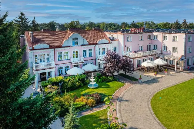 Anin Park Hotel