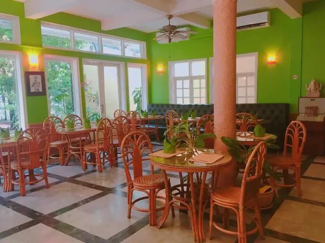 Day Inn Hotel