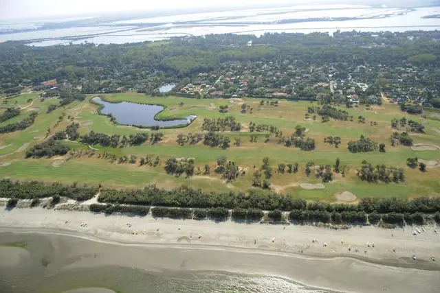 Golf Hotel