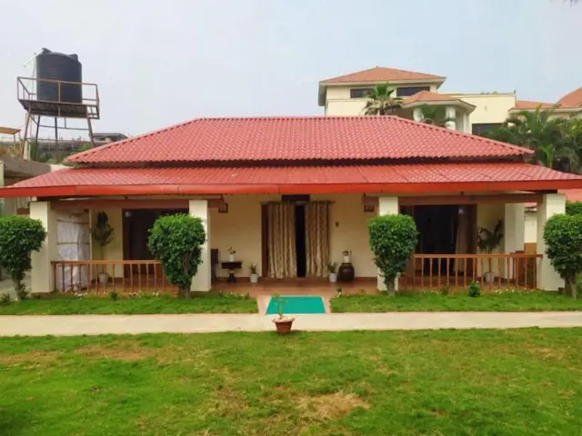Bay Leaf, Ayurveda Spa Resort