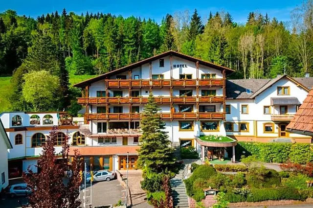 Schwarzwaldhotel Holzschuhs