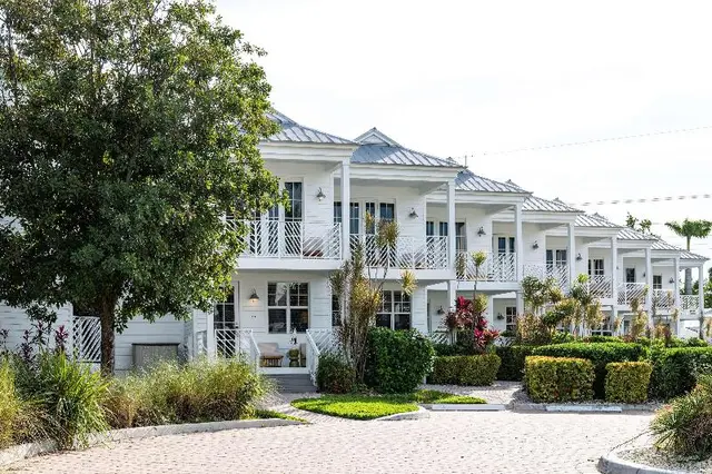 The Islander, Bayside Townhomes & Boat Slips