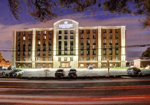 Candlewood Suites Richmond West Broad