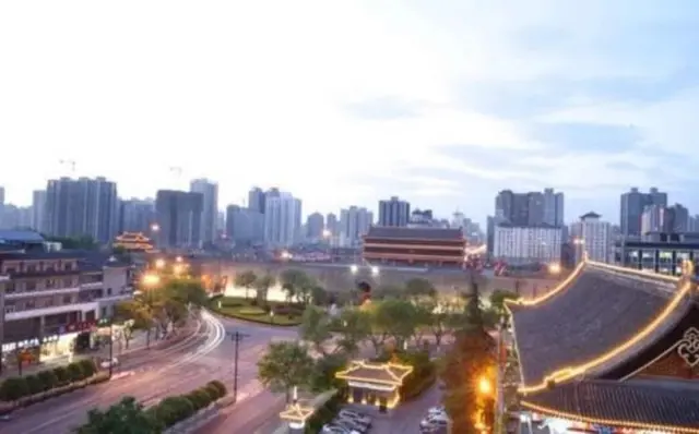 Huashan Mountain International Hotel