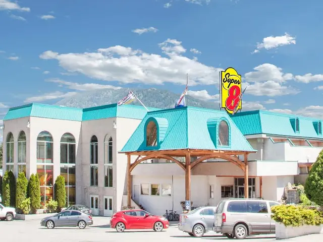 Super 8 by Wyndham Castlegar