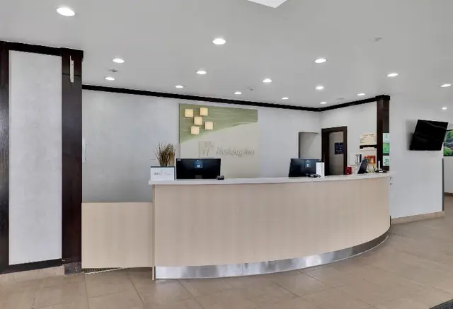 Holiday Inn Peterborough Waterfront