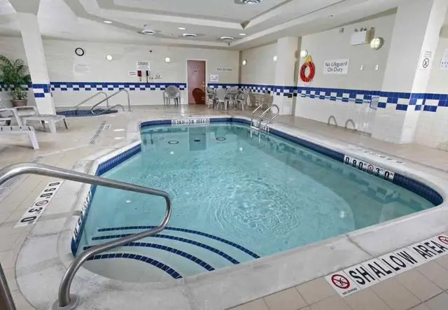 Fairfield Inn & Suites Sudbury