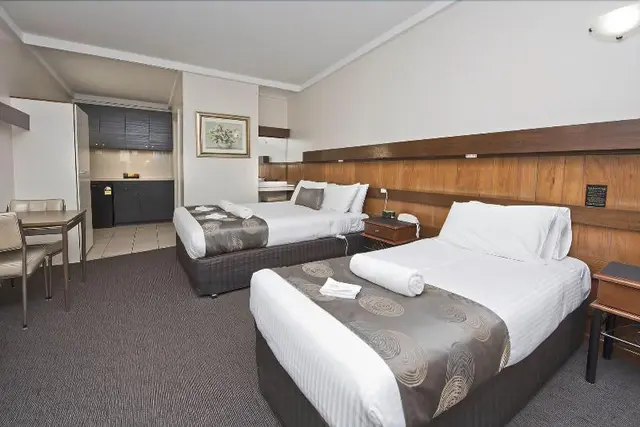Hi-Way Eight Motor Inn