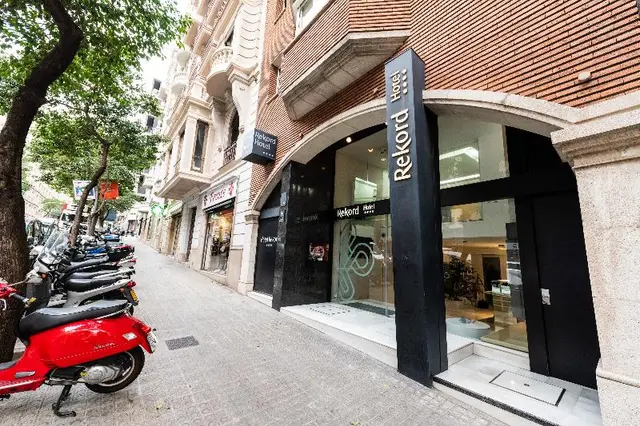 Atenea Rekord Suites