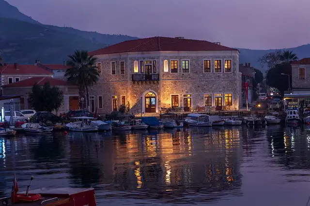 La Petra Hotel