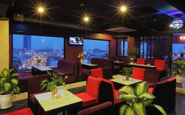 Sunland Hotel