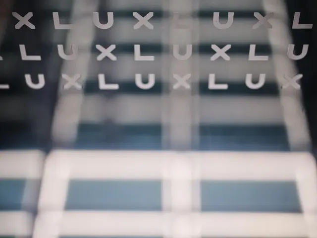 Lux Santiago