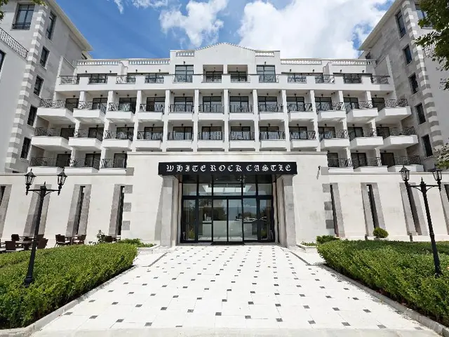 White Rock Castle Suite Hotel & Spa