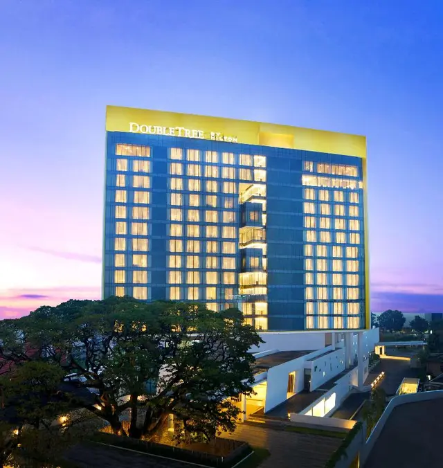 Doubletree by Hilton Jakarta - Diponegoro