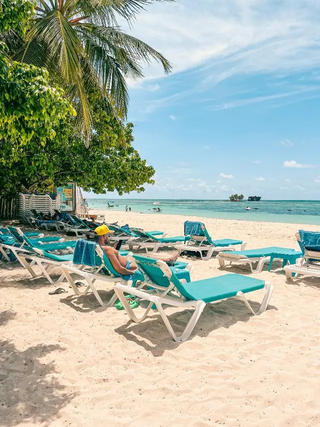 Cocoplum Beach