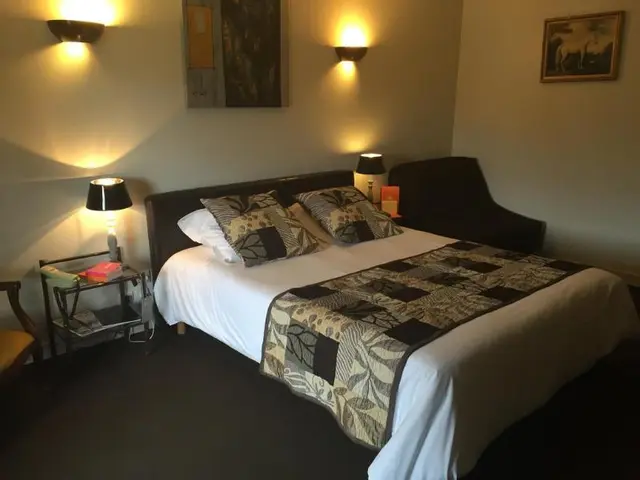 Auberge Du Cheval Blanc - Les Collectionneurs