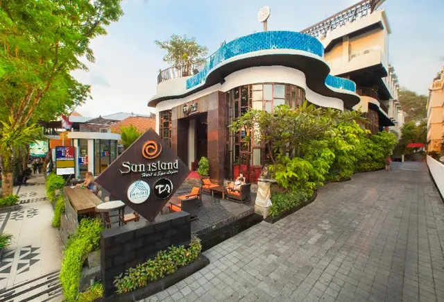 Sun Island Hotel & Spa Legian
