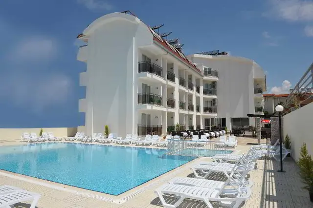 A Hotel Side