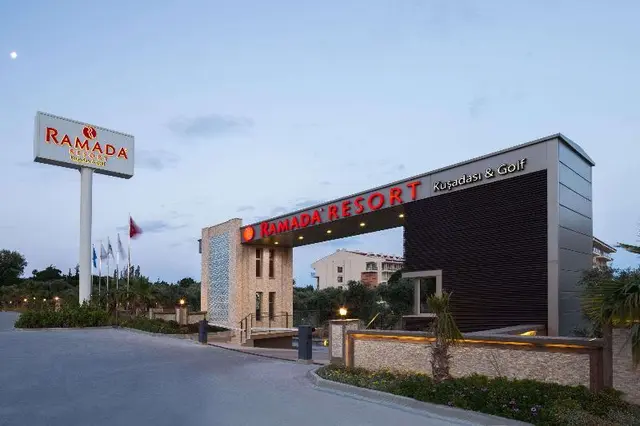Ramada Resort By Wyndham Kusadasi & Golf