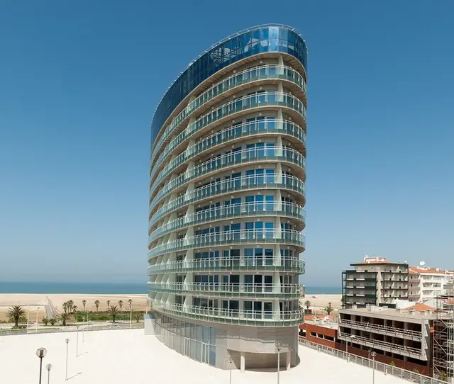 Eurostars Oasis Plaza