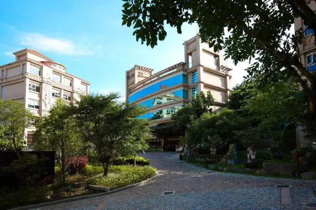 Eastern Hotels & Resorts Yangmei