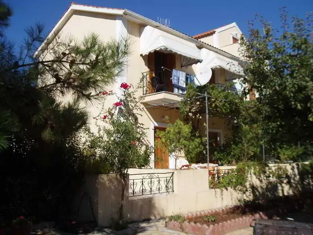 Stalaktites Studios & Apartments