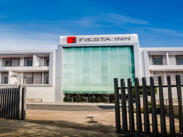 Fiesta Inn Plaza Central Aeropuerto
