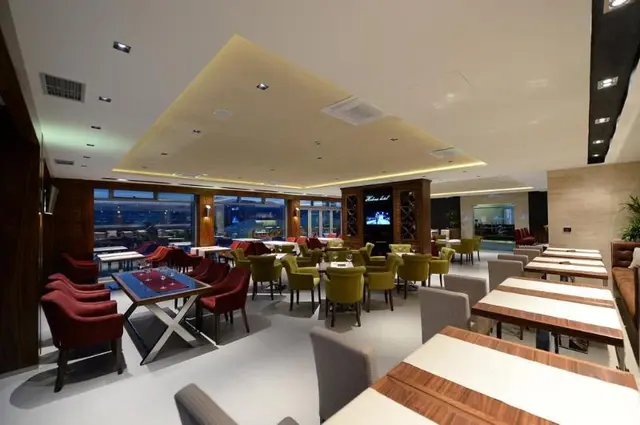 Hotel Hedonic