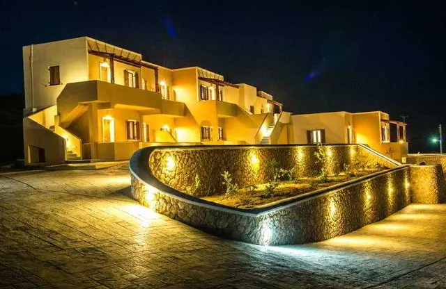 Moonlight Apartments