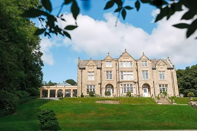Woodlands Hotel