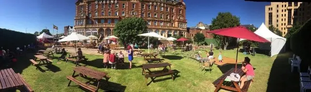 Queen s Hotel